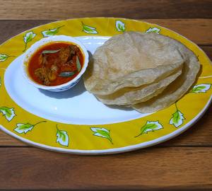 5 Poori With Chicken Curry/Mutton Curry/Mutton Kudal Gravy