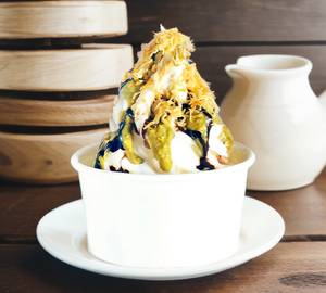 Dubai Kunafa Ice Cream.