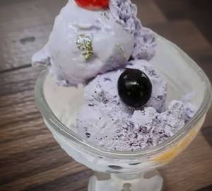 Black Current Milk Shakes