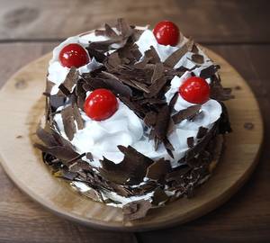 Black Forest Cake 250 Gms ( Eggless)