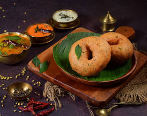 Sambar Vada (2 Pcs)
