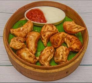 Chicken Crispy Fried Peri Peri Momos [8 Pieces]