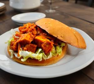 Paneer burger