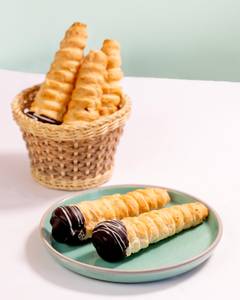Chocolate Cream Roll