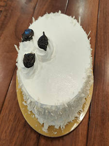 White Forest Cake Eggless [600Gm]