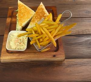 Vegetable & cheese sandwich