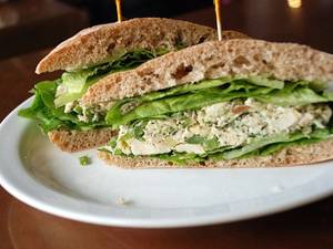 Chicken Patty Sandwich (Energy 260 Kcal  14.0 G Protein)