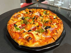 Peri Peri Paneer Pizza