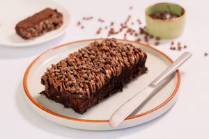 Nutella Choco Chip Dry Cake