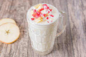 Apple Dryfruit Cream Milkshake