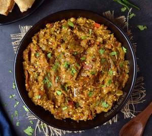 Vanga Bharit , Thecha and Bhakri