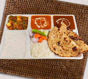 Delux Thali