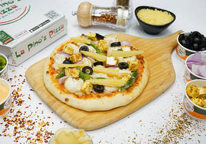 Cheesy Macaroni Veg Pizza