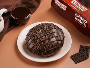 Tiramisu Doughnut Cake