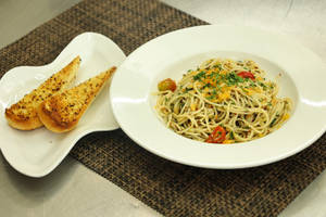 Aglio E Olio Joy Pasta Spaghetti