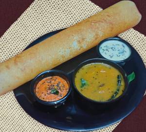 Onion masala dosa