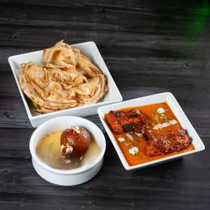 3 Combo-Butter Chicken & Paratha Meal