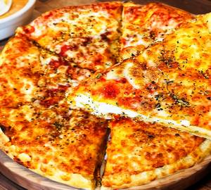 Double cheese pizza cheese burst