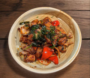 Tofu And Water Chestnut Phad Phrik