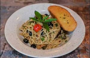 Veg Spaghetti Pasta In White Sauce