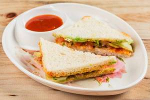 Bombay Kaccha Sandwich