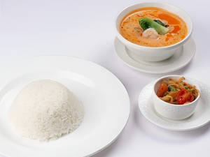 Shrimp and Pokchoy Thai Red Curry Bowl
