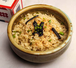 Japanese Butter Garlic Fried Rice (V)