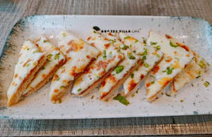 Chilli Cheese Toast