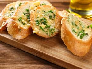 Stuffed Garlic Bread Round