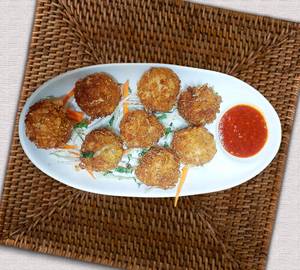 Kurkure dehradun speical momos (8 pieces)