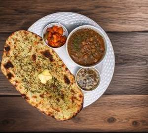 Paneer Amritsari Naan