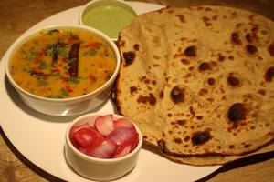 Dal Tadka +2 Tandoori Roti