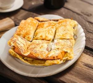 Bread Omelette (With Cheese)