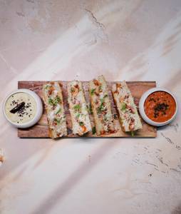 Sandwich Uttapam