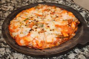 Kadhai Paneer Pizza