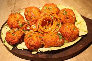 Tandoori Veg Momos