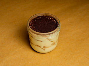TIRAMISU (new) Contains Baileys