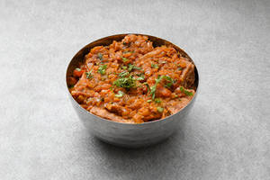 Aani Basar