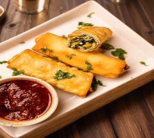 Palak Corn Roll
