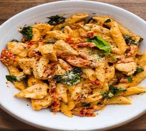 PINK BLUSH CHICKEN PASTA