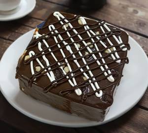 Chocolate Pastry Cake  [1 Piece]