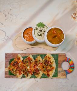 Mixed Vegetable Uttapam