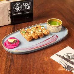 Kaju Methi Cheese Roll