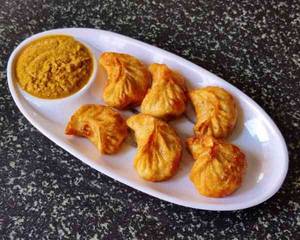 Chicken Cheese Fried Momos