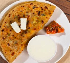 Paneer pyaaz paratha