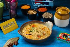 Handi Paneer Khurchan