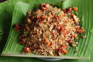 Boneless chicken fried rice