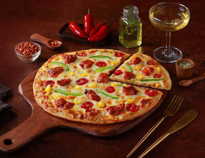 Peri-peri Chicken Pizza