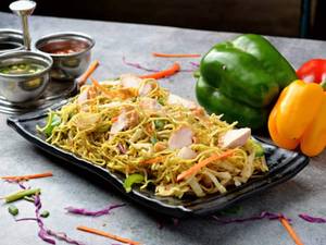 Chicken Hakka Noodles