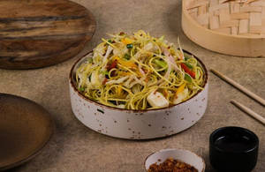Veg Hakka Noodles